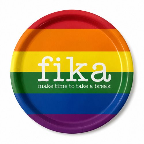 Bricka rund 31 cm, Fika Pride, vit/regnbågsfärg